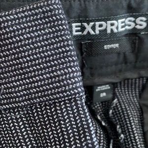 Express Editor, 2R, pattern similar to herringbone